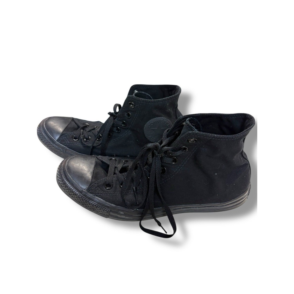 CONVERSE Chuck Taylor All Star High Top – Triple Black – Men's 10.5 / Women's 12